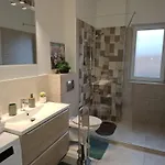Baman Apartment